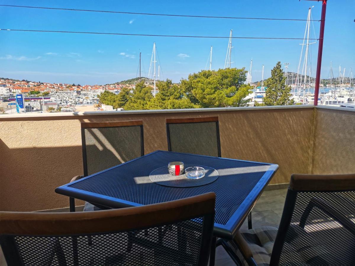 Apartment Hramina Murter Buitenkant foto